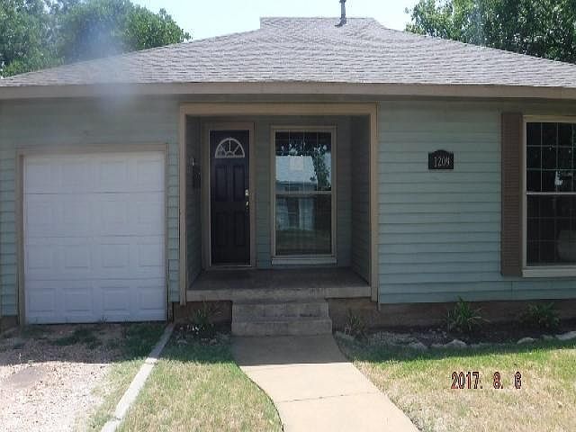 1st image of 1209 Ross Ave