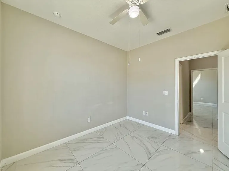 2 W Orange St #101 — Photo 23