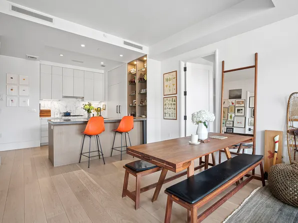 438 East 12th Street 6C image 3 of 8