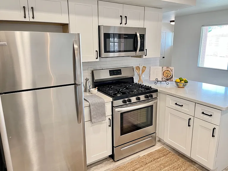 3008 N 39th St #1 — Photo 6