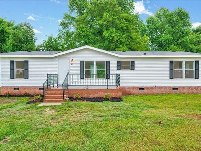 62 Turf Dr, Parkton, NC, 28371