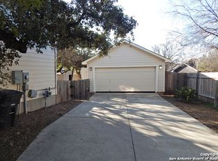 10802 Bridle View Dr, San Antonio, TX 78245