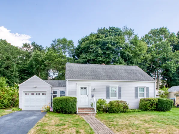240 Greystone Road, Bridgeport, CT 06610