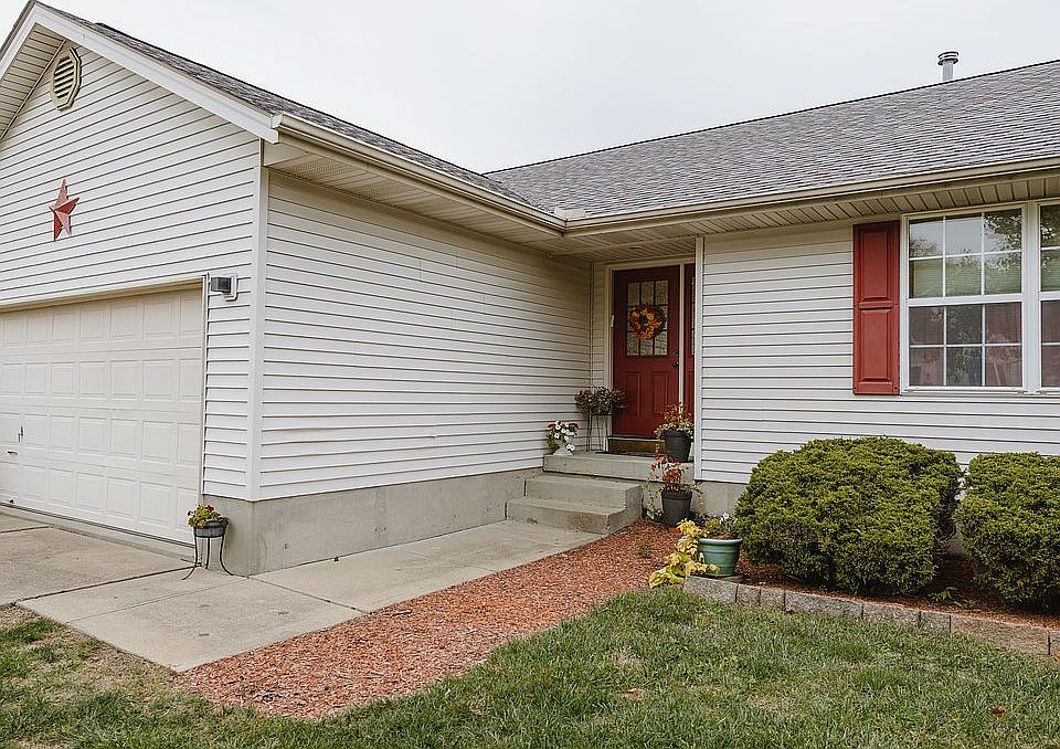 1st image of 365 Keswick Dr