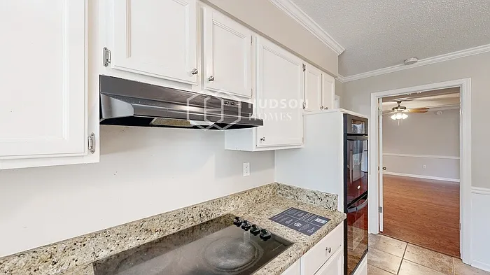 2089 Norcross Dr — Photo 11