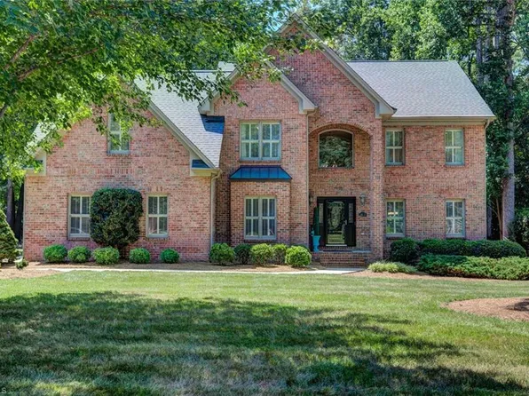 3912 Wesseck Dr, High Point, NC 27265