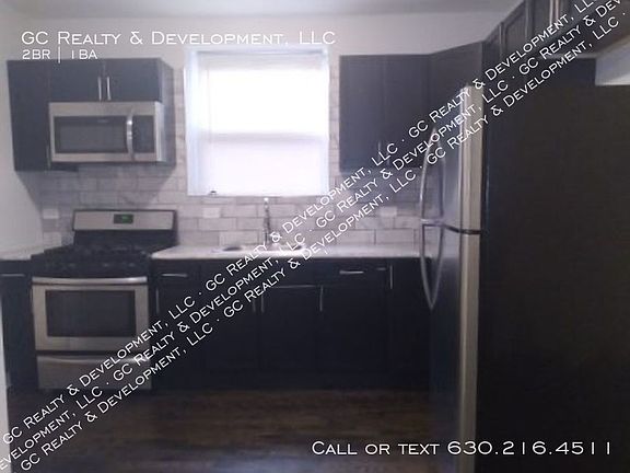 4th image of 8000 S Prairie Ave #221-1