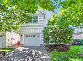 1244 NE Kinney St, Hillsboro, OR