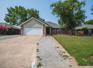 2011 7th Ave NW, Ardmore, OK 73401