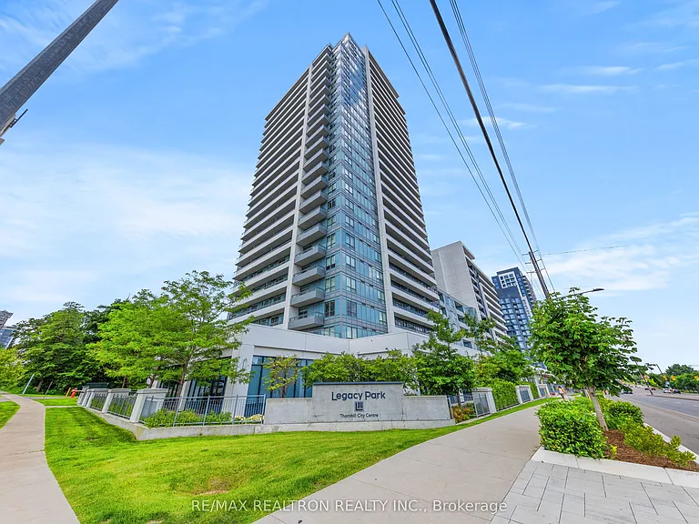 7890 Bathurst St #1601 — Photo 1