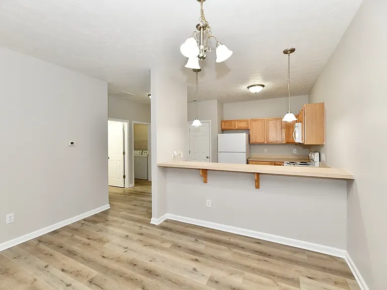 10454 Platinum Dr — Photo 18