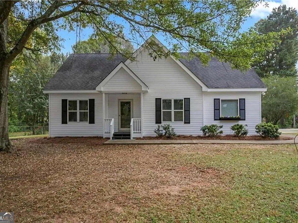 1312 Lake Paradise Rd