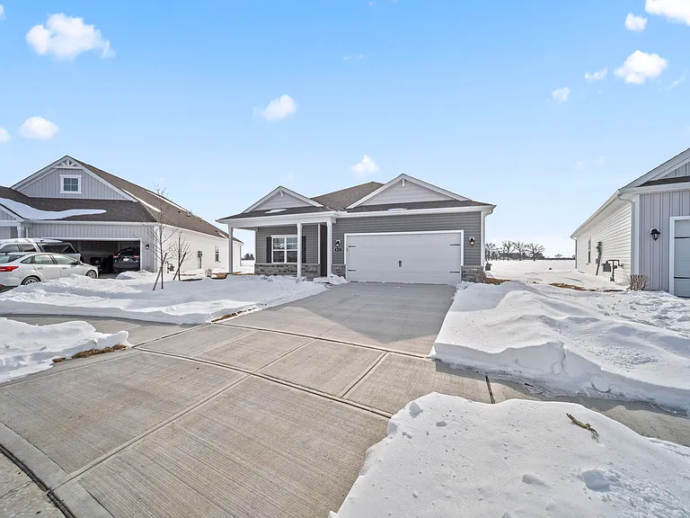 511 Darliene Dr — Photo 64
