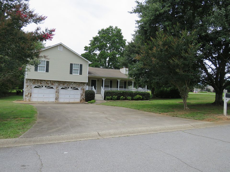 1st image of 105 Joe Dr