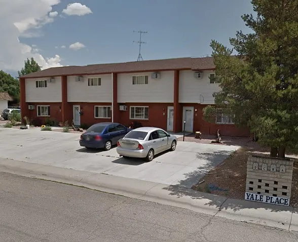 Nice 2 Bdr/1.5 Ba — Photo 1