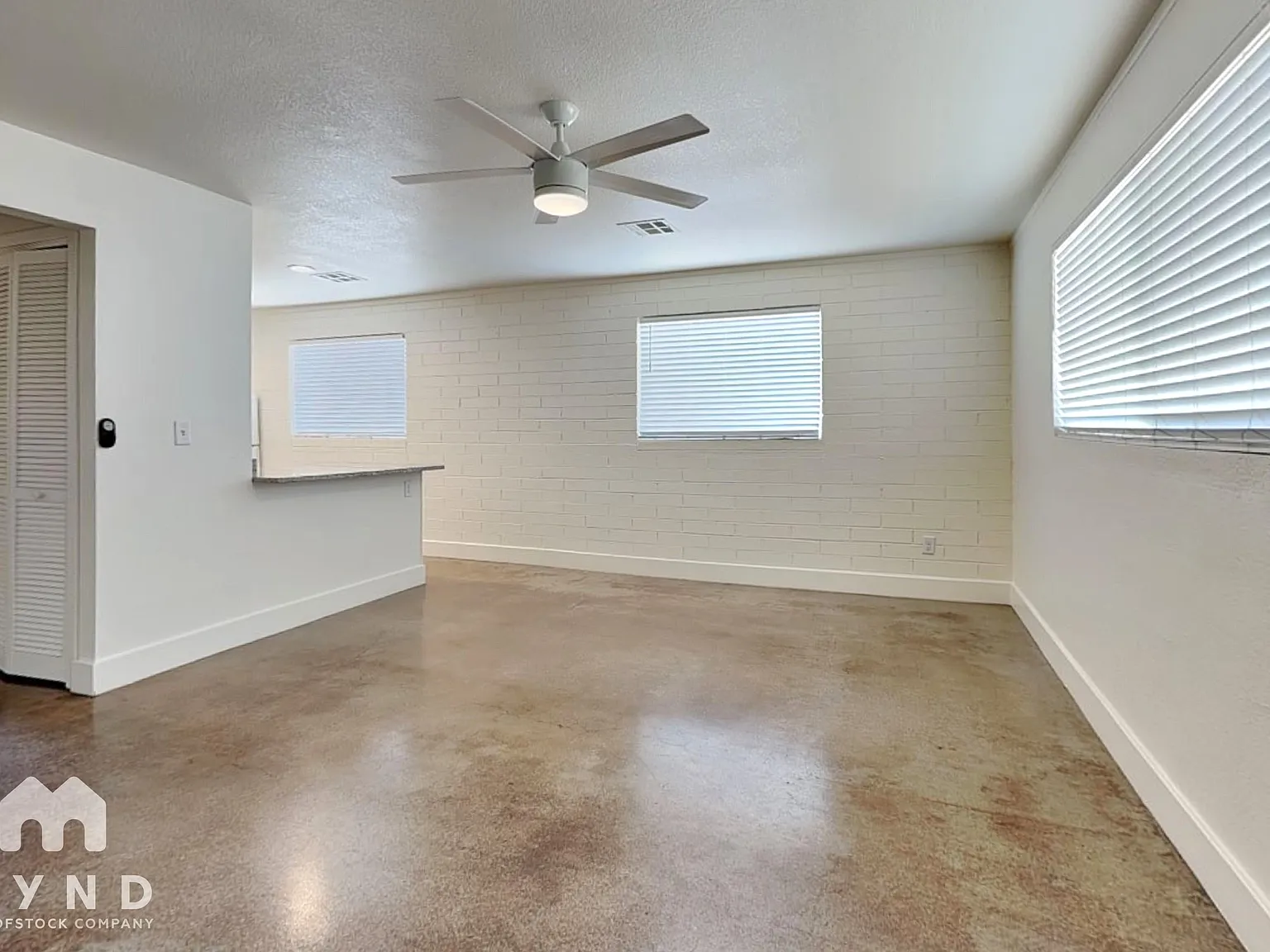 1 bed, 1.0 bath, 667 sqft, $1,099 — Photo 2