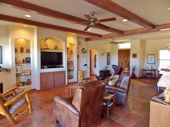 4th image of 2059 Summit Crest Dr