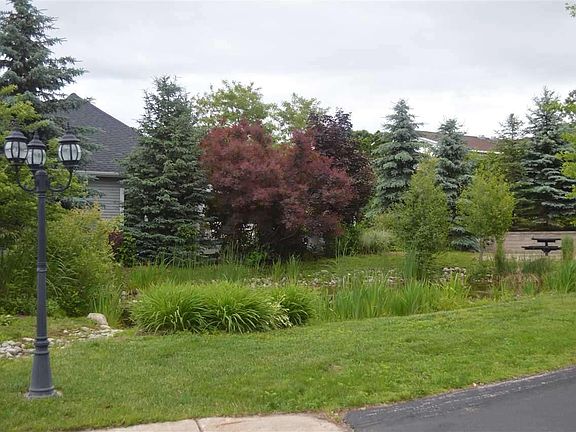 3rd image of 1430 Forest Park Dr Unit 8
