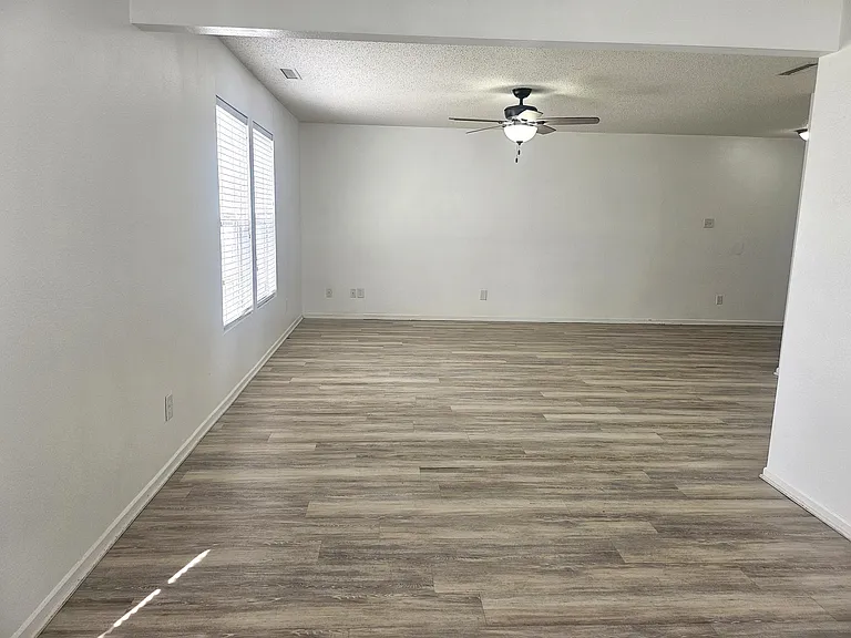 9389 W Stargazer Dr — Photo 18