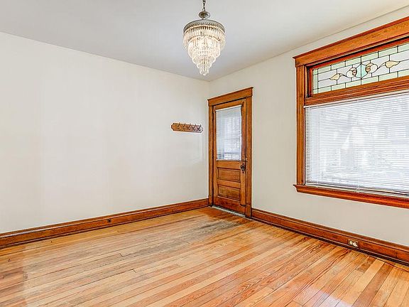 3rd image of 4113 31st Ave #1