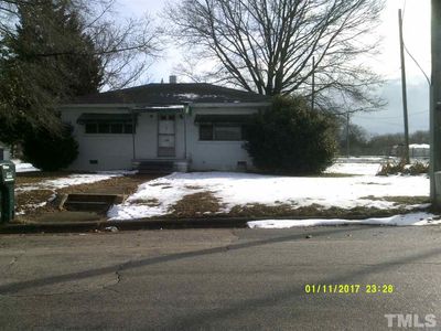 608 W Rock Spring St, Henderson, NC, 27536