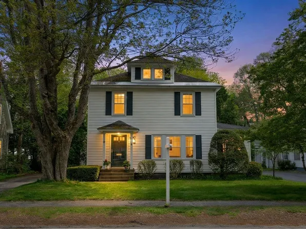 20 Longfellow Avenue, Brunswick, ME 04011