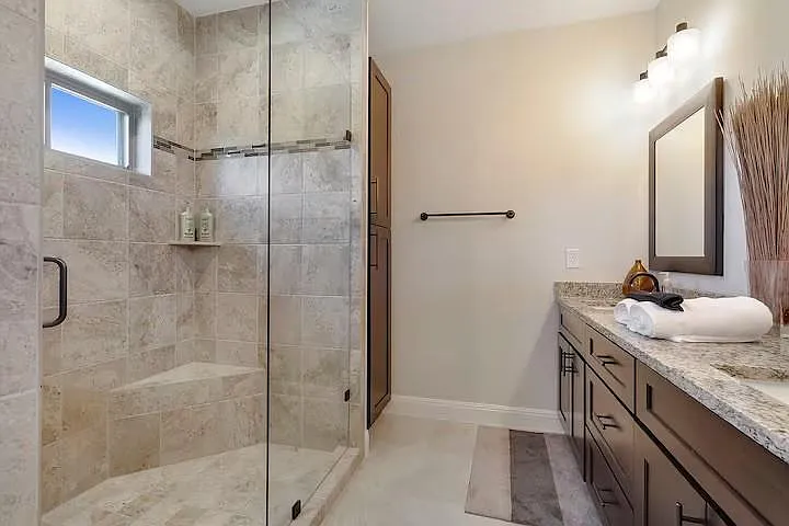 585 Demarett Dr — Photo 14