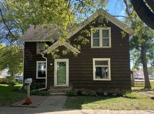 108 Ely St, Woodbine, IA 51579