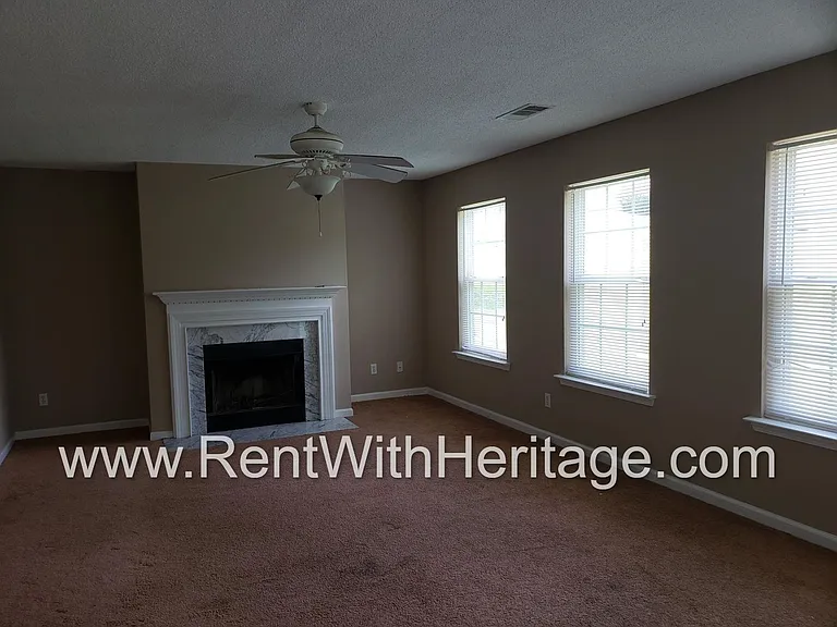 179 Parkview Ln — Photo 7