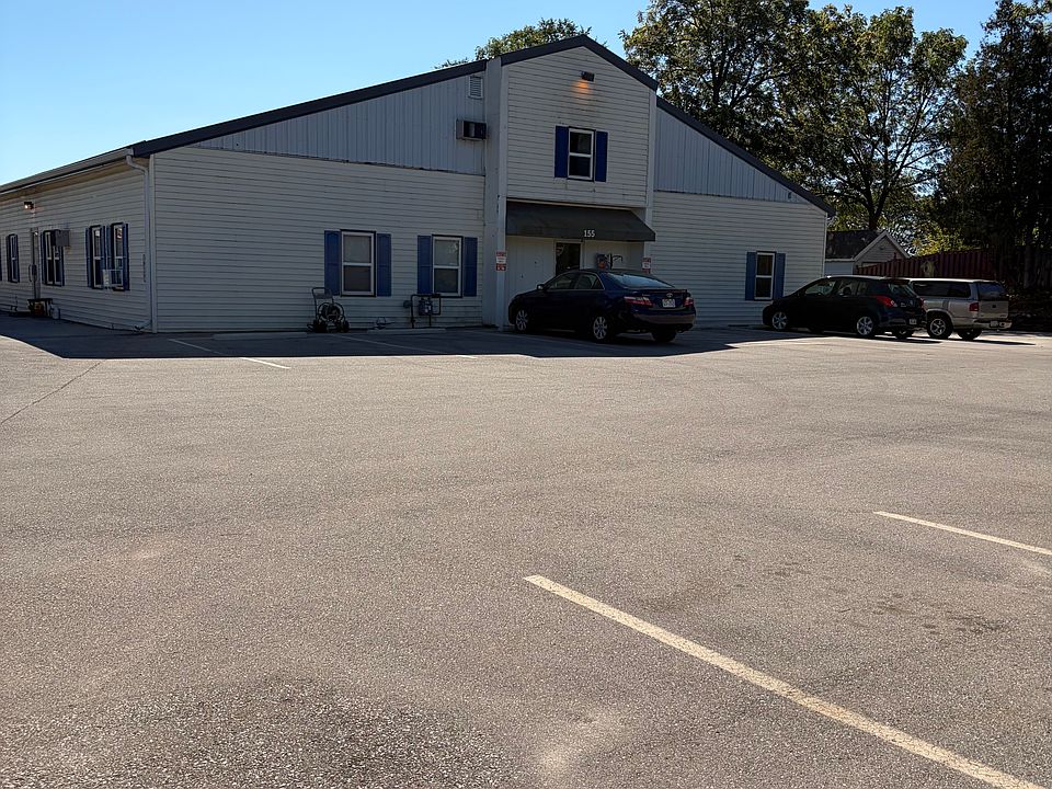1st image of 155 Fredonia Ave APT 6