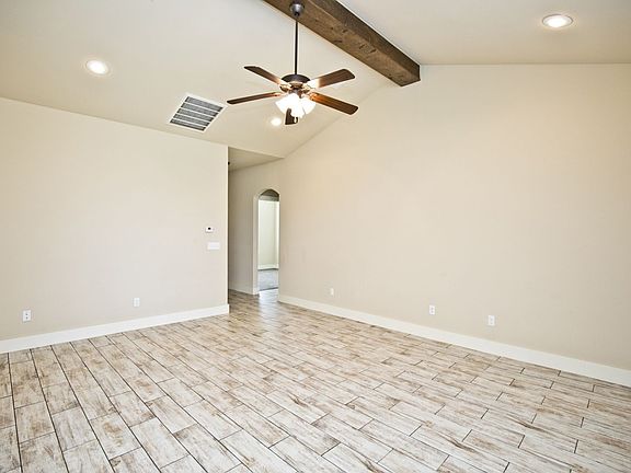 4th image of 108 Alder St