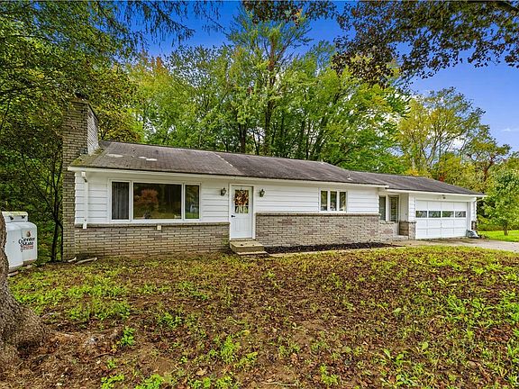 2nd image of 8082 River Rd