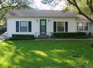 516 S Prairie St, Pilot Pt, TX 76258