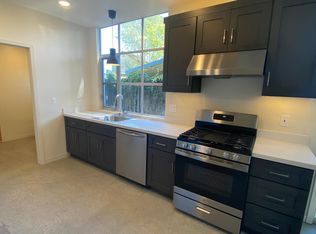 935 61st St #8, Emeryville, CA 94608