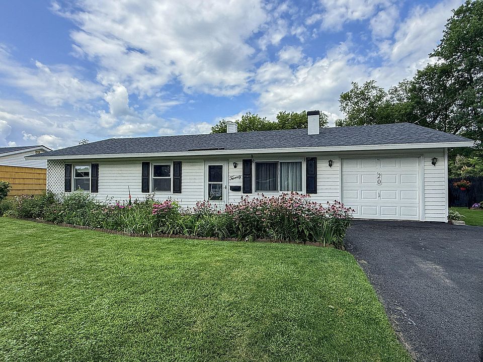 1st image of 20 Tioga Ln