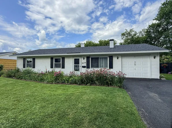 20 Tioga Ln, Plattsburgh, NY 12901