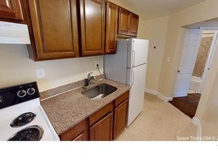3052 30th St SE APT 3, Washington, DC 20020