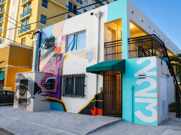 223 NW 12th St APT 4, Miami, FL 33136
