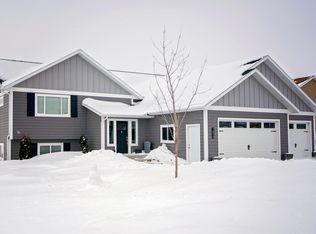 1836 Windermere Way, Brookings, SD 57006