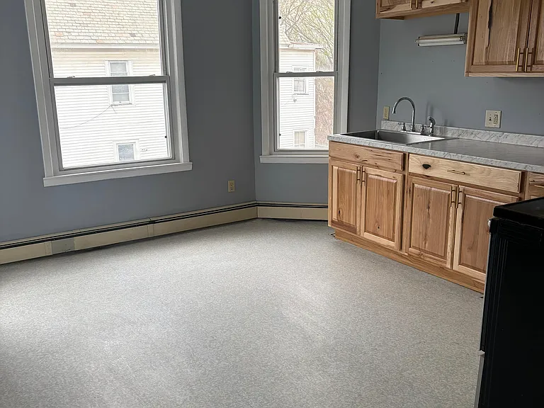 1673 Van Vranken Ave #2 — Photo 3