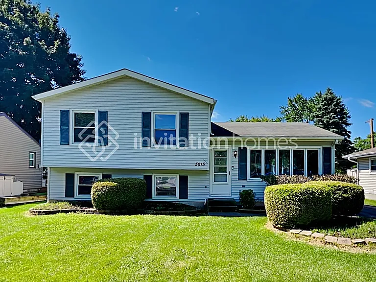 5015 Prairie Ave — Photo 1