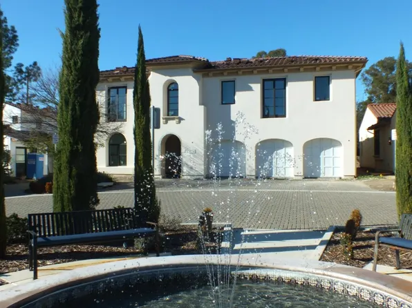 745 Estates Dr, Sacramento, CA 95864