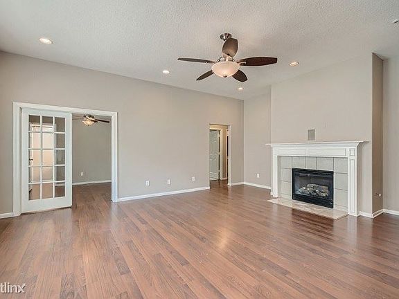 5th image of 24306 Emory Green St
