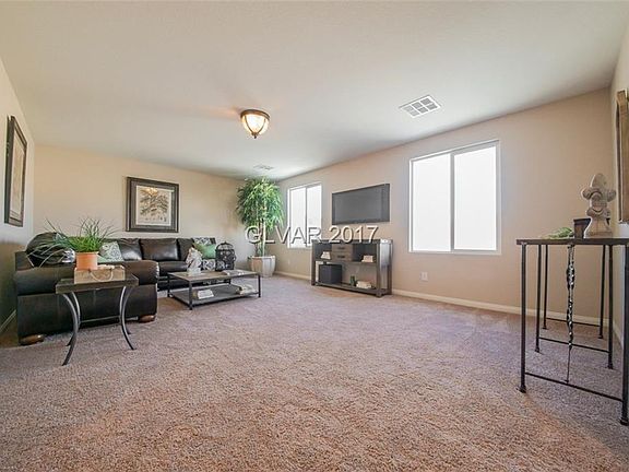 2nd image of 11837 Glinda Ct