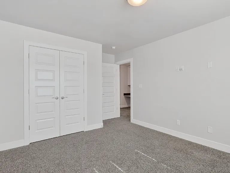 2233 Sandstone Pl — Photo 26