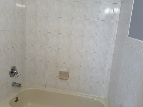 99 Fulton Avenue image 7 of 15