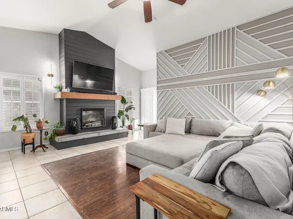 15587 W RIO VISTA Lane, Goodyear, AZ 85338