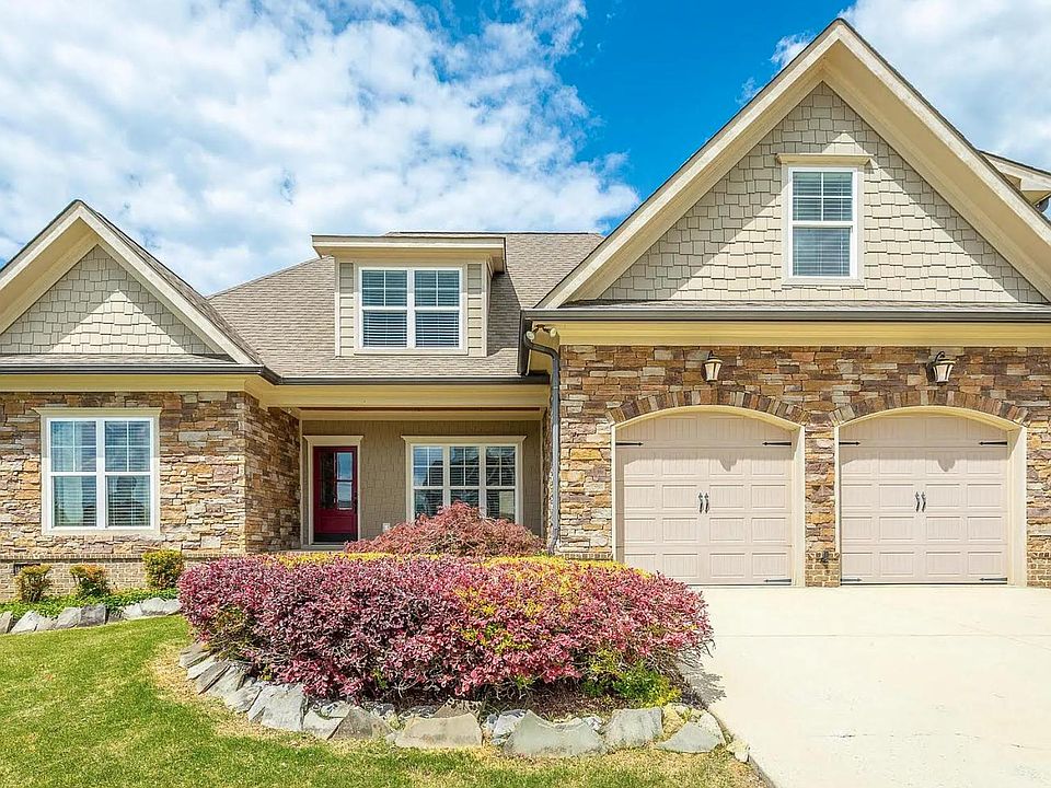 1st image of 8739 Seven Lakes Dr