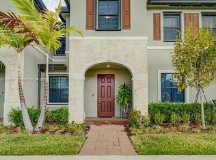 3371 W 106th Ter, Hialeah, FL 33018