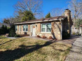 102 7th St, Black Mountain, NC 28711